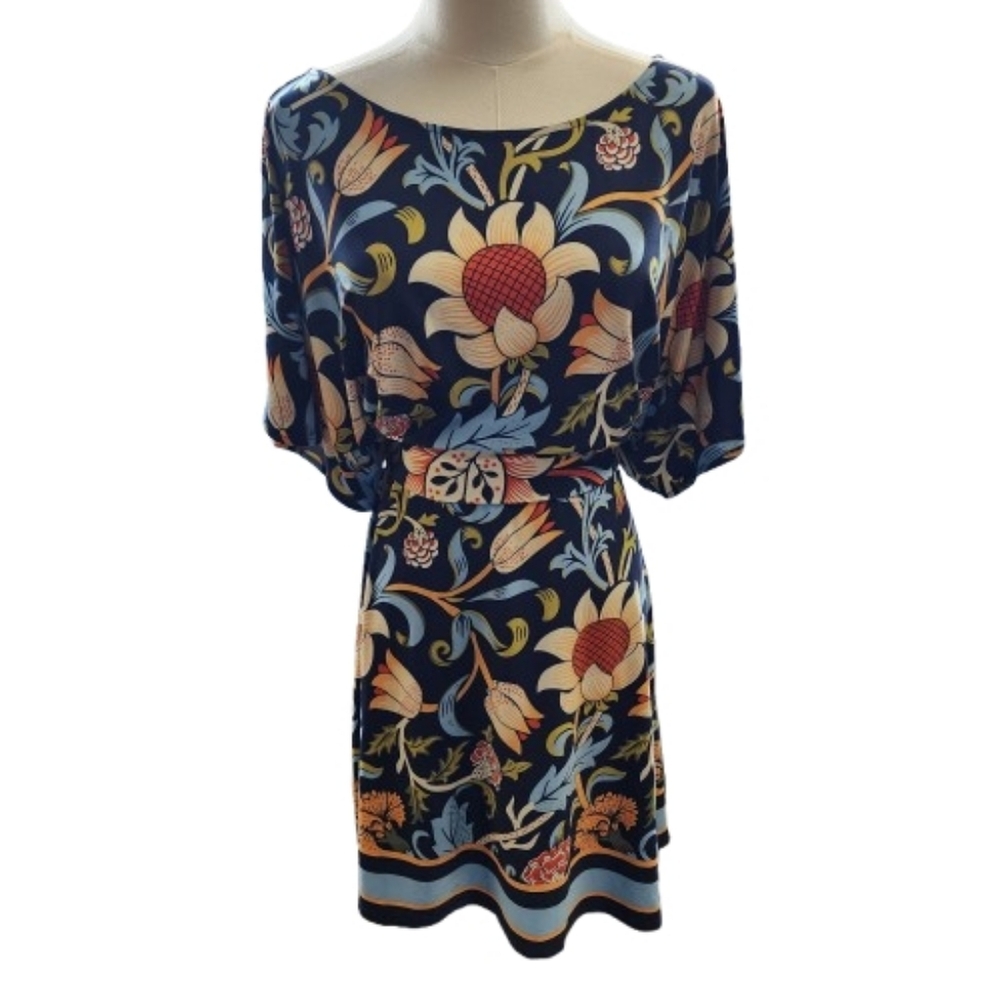BCGB Maxazria Floral Navy Short Sleeve Dress Tie Waist Soft & Comfy Cottagecore